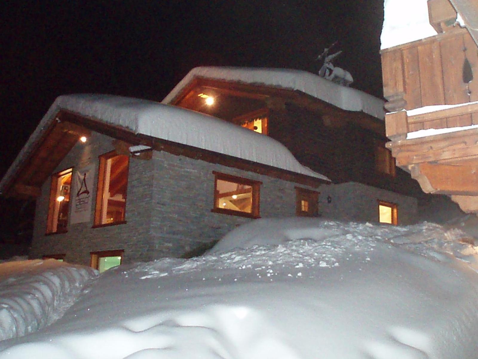 Residence Lo Peyo Champoluc Eksteriør billede